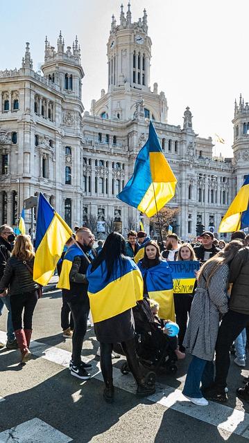 Jak Ukrajinci nakupují auta v ČR: Překvapivý příběh prodejce